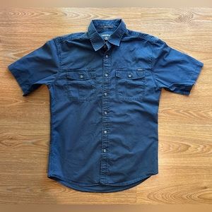 Eddie Bauer *NWOT* 100% cotton, casual, short-sleeve shirt